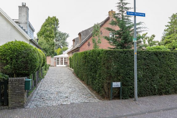 Oude Kerkweg 9, Laren