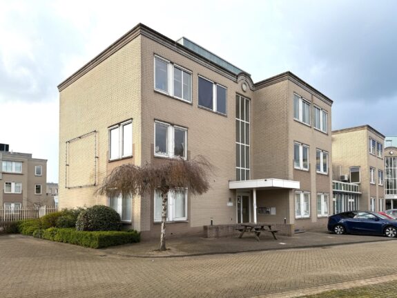 Korte Muiderweg 2, Weesp