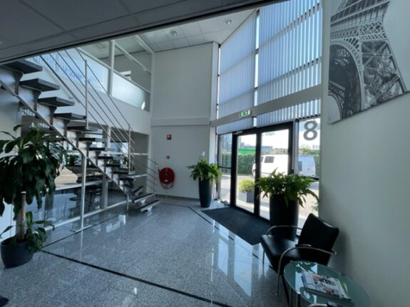 Nijverheidsweg 18kamer c, Huizen