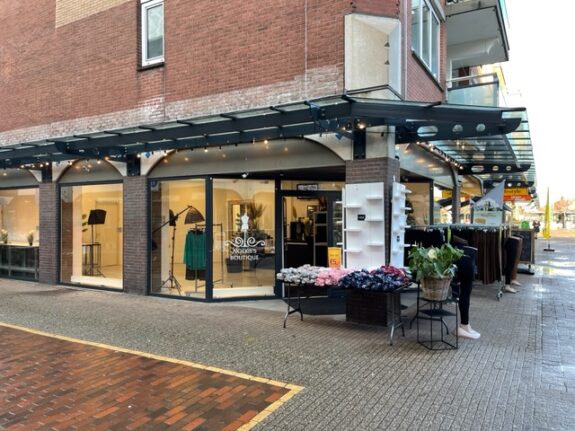 Oostermeent-Oost 1, Huizen