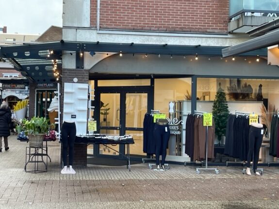Oostermeent-Oost 1, Huizen