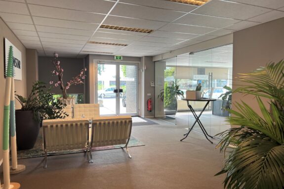 Hogeweyselaan 221, Weesp