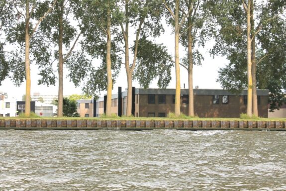Flevolaan 19c, Weesp