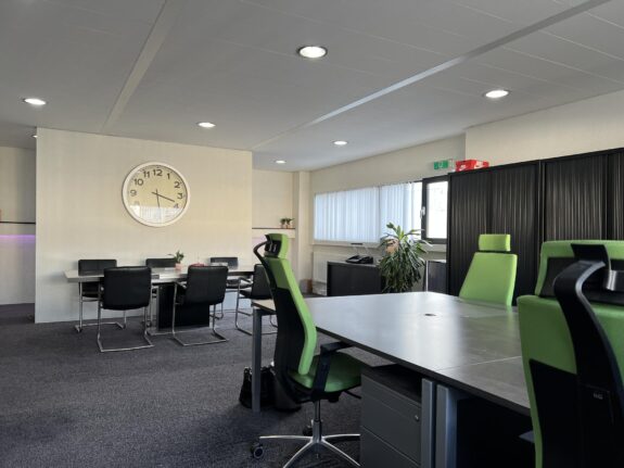 Zuiderzeelaan 99, Weesp