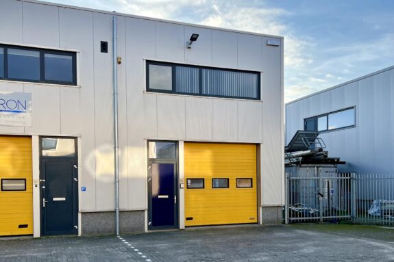 Zuiderzeelaan 99, Weesp