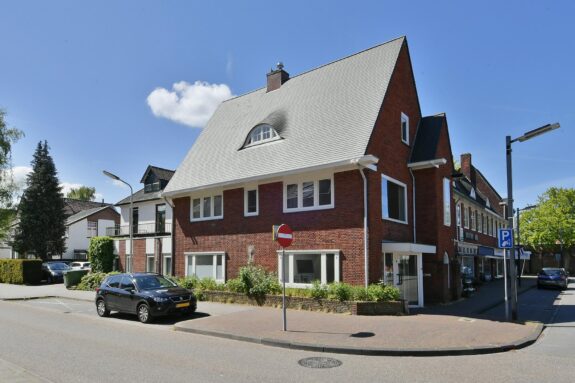 Stationsplein 10, Bussum