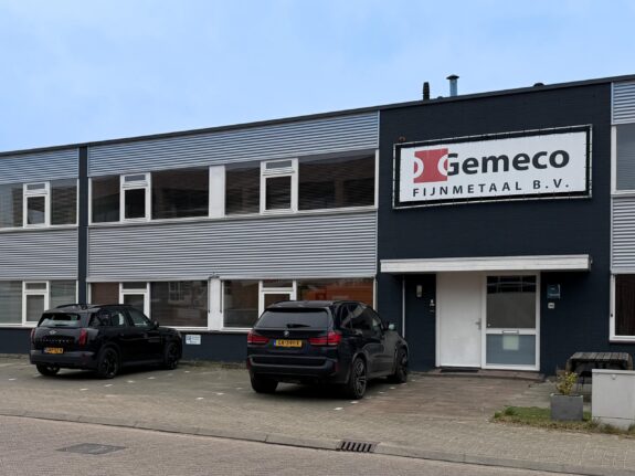 Pampuslaan 143, Weesp