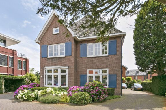 Huizerweg 4, Bussum