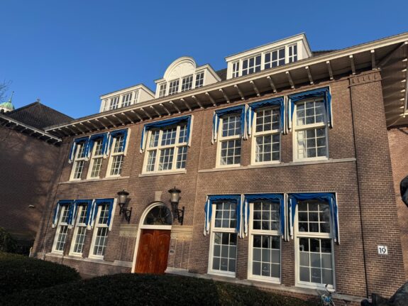 Eemnesserweg 19, Laren