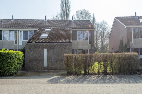 Schouw 23, Blaricum