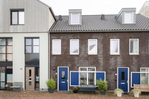 Muyderban 4, Muiden