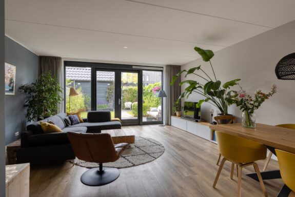 Muyderban 20, Muiden