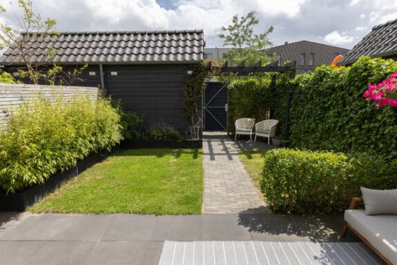 Muyderban 20, Muiden