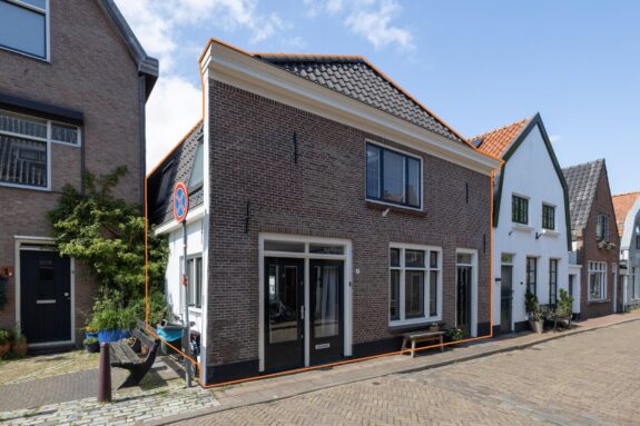 Hellingstraat 5, Muiden