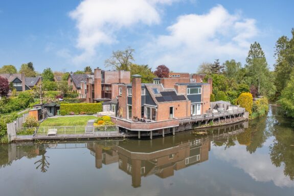 Meikevermeent 54, Hilversum
