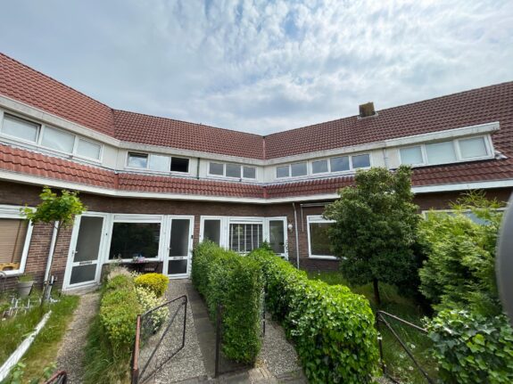E. de Bruynstraat 11, Naarden