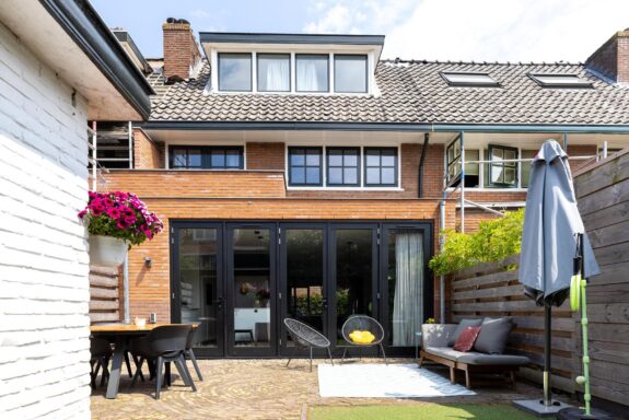 K.P.C. de Bazelstraat 96, Bussum