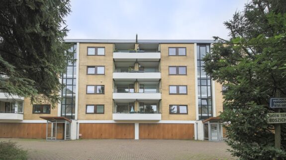 Merelhof 97, Bussum