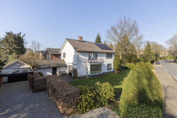 Leeuweriklaan 20, Bussum