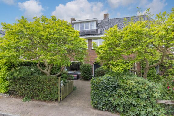 Heemskerklaan 46, Naarden