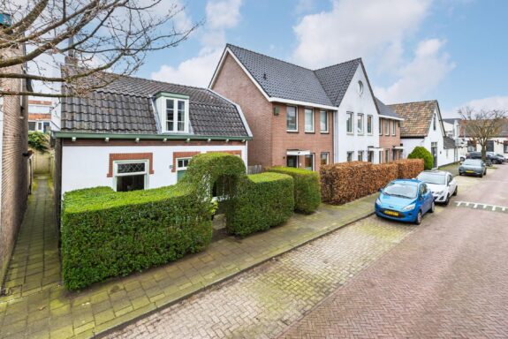 Gildestraat 25, Bussum
