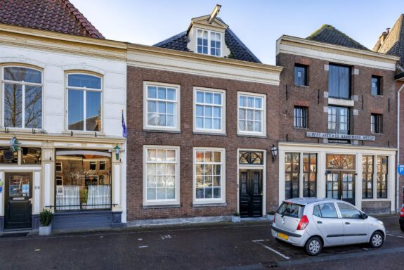 Nieuwstad 56, Weesp