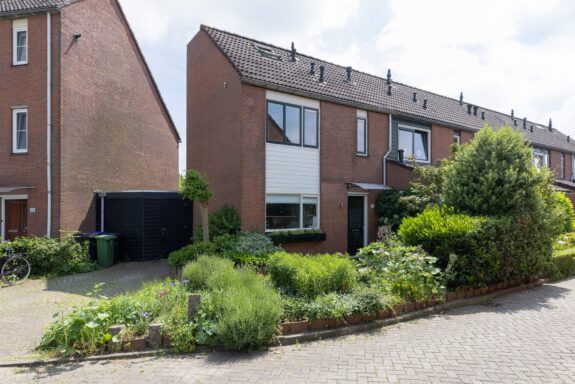 Staalmeesterspad 26, Weesp