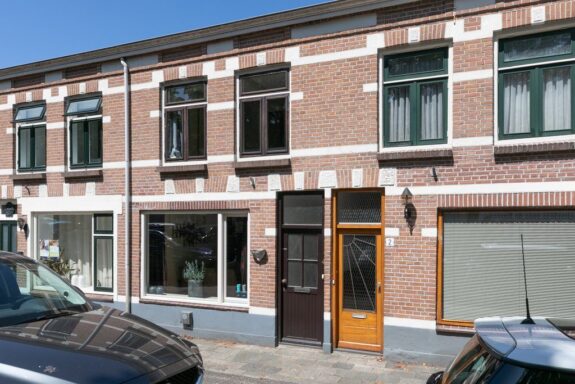 Achterherengracht 4, Weesp