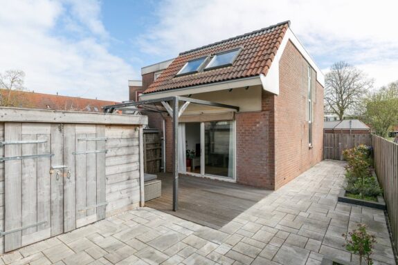 Blauwschildershof 1, Weesp