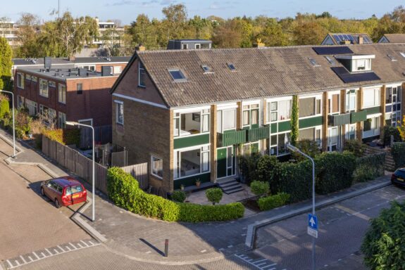 E.du Perronstraat 12, Weesp