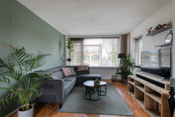 J.H.Leopoldhof 5, Weesp