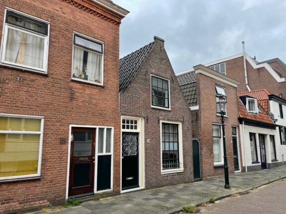 Julianastraat 10, Weesp