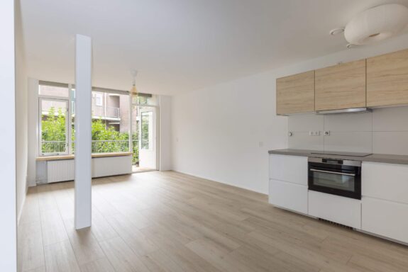 Achterherengracht 117, Weesp