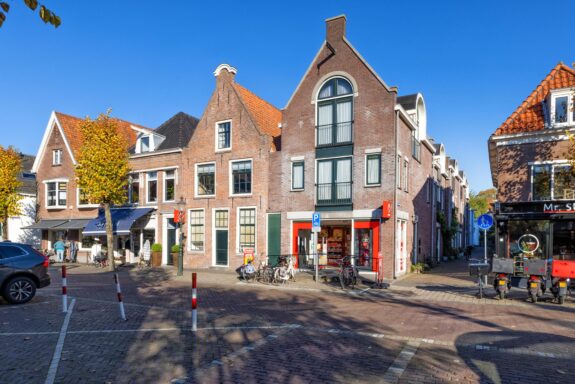 Dirk Marcussteeg 2, Weesp
