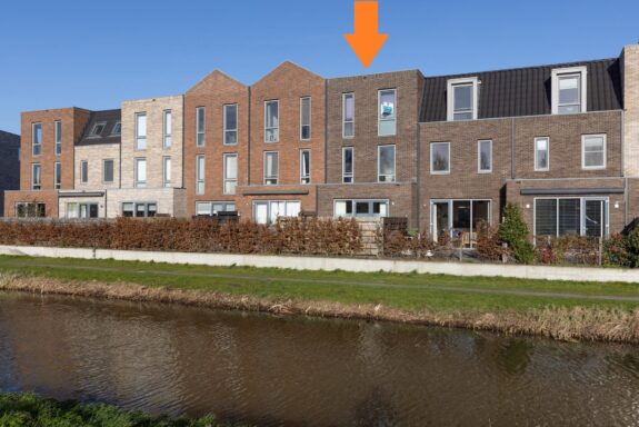 Jakop Slegthof 33, Weesp