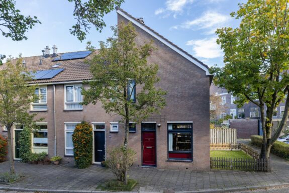 Muiderhof 4, Weesp
