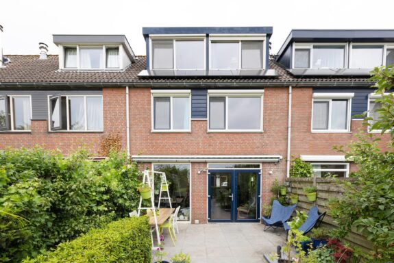 Waardijnstraat 24, Weesp