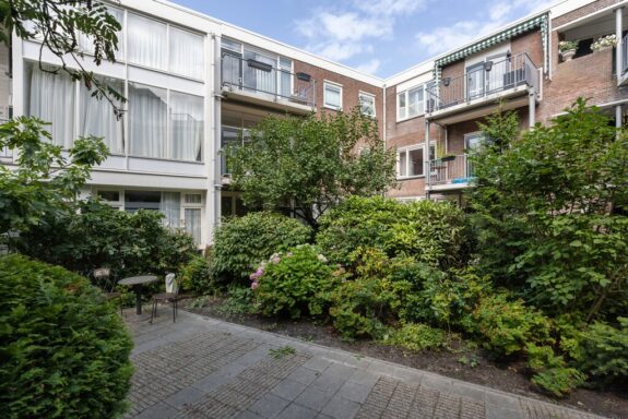 Achterherengracht 117, Weesp